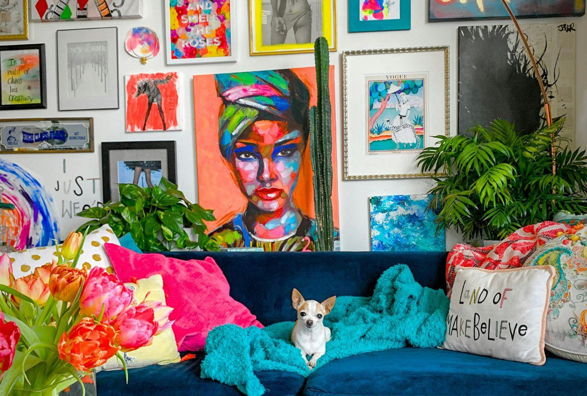 DIY: hoe hang je posters op zonder spijkers of beschadigingen aan de muur?