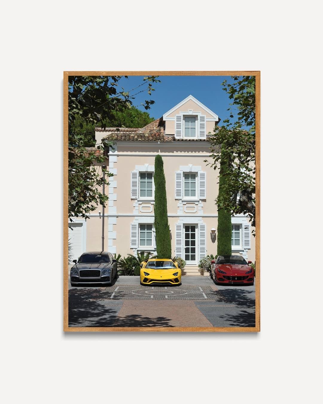 Luxe villa met sportwagens Poster – portret poster als wanddecoratie