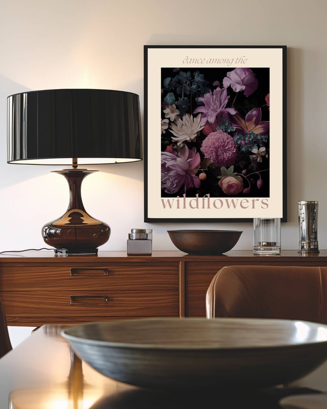 Dance among the wildflowers purple Poster – staande poster voor modern interieur
