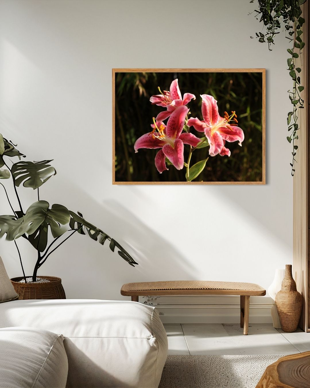 Pink lilies Poster – staande poster voor modern interieur