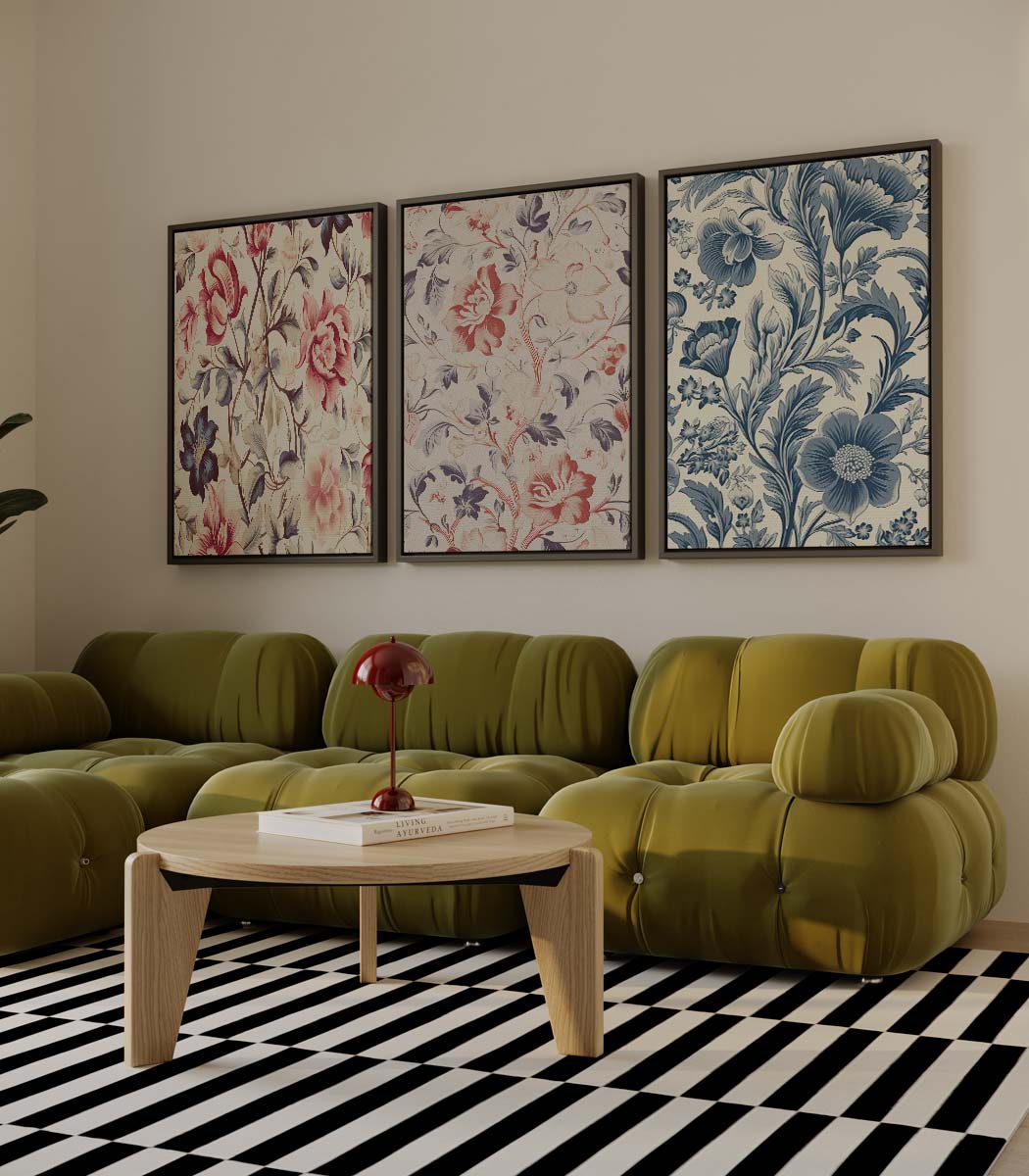 Kleurrijke bloemenmix met blauw accent – drieluik als wanddecoratie