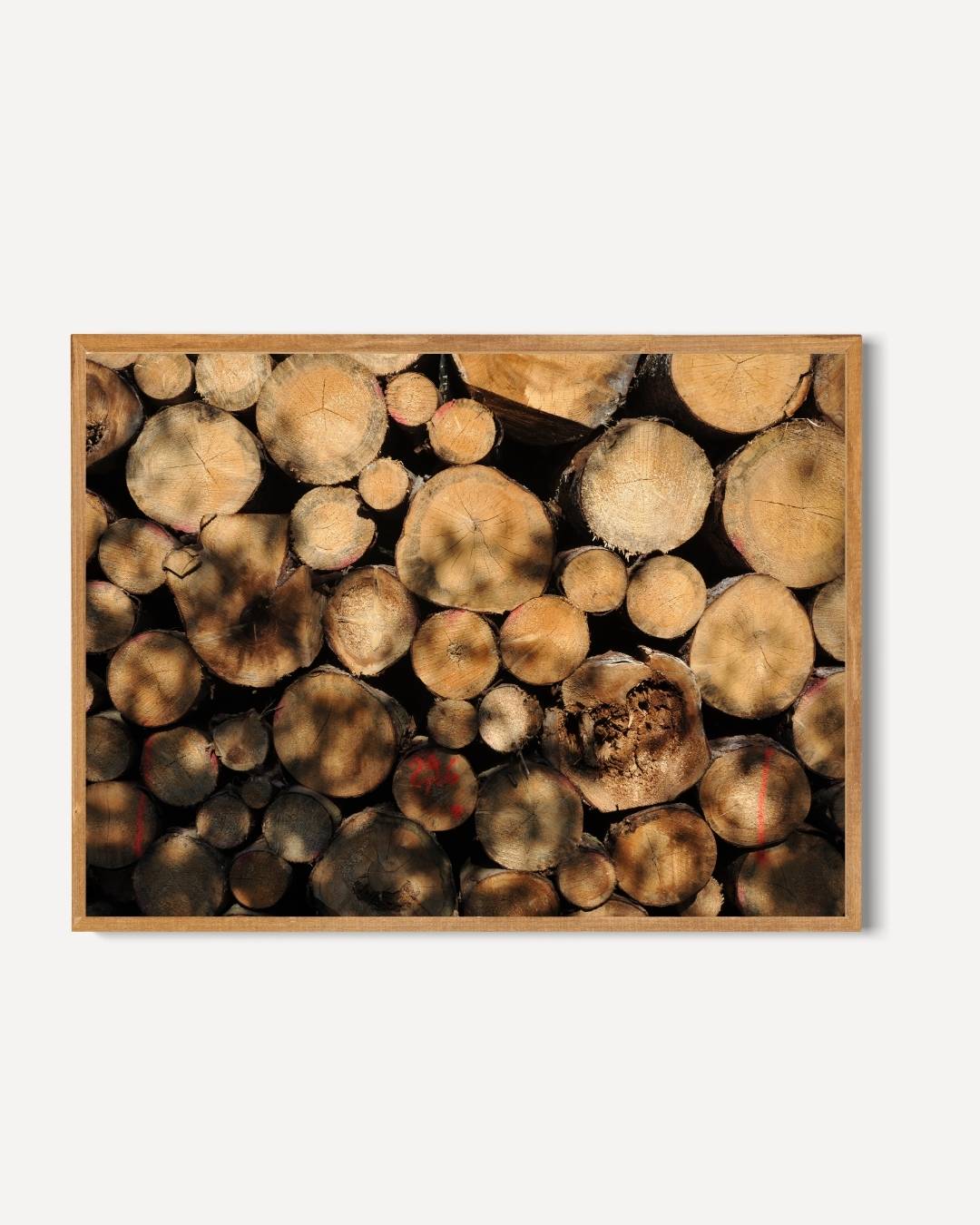 Houtstapel close-up Poster – portret poster als wanddecoratie