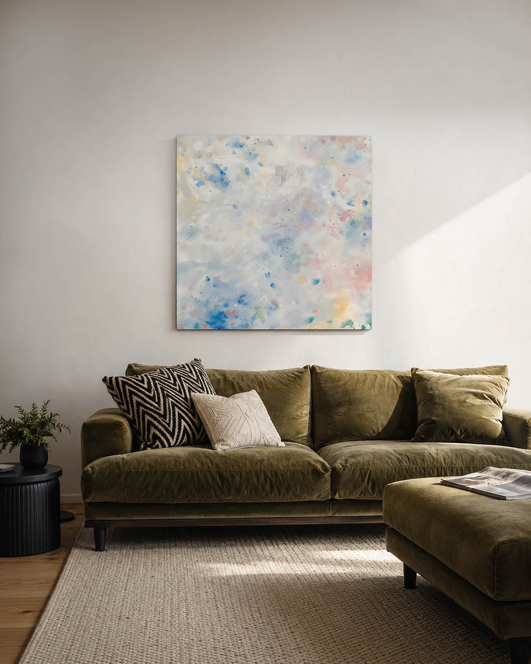 Vlekkenspel in pastel kunstwerk – derde productweergave – dit werk toont een speelse compositie van zachte kleuren en