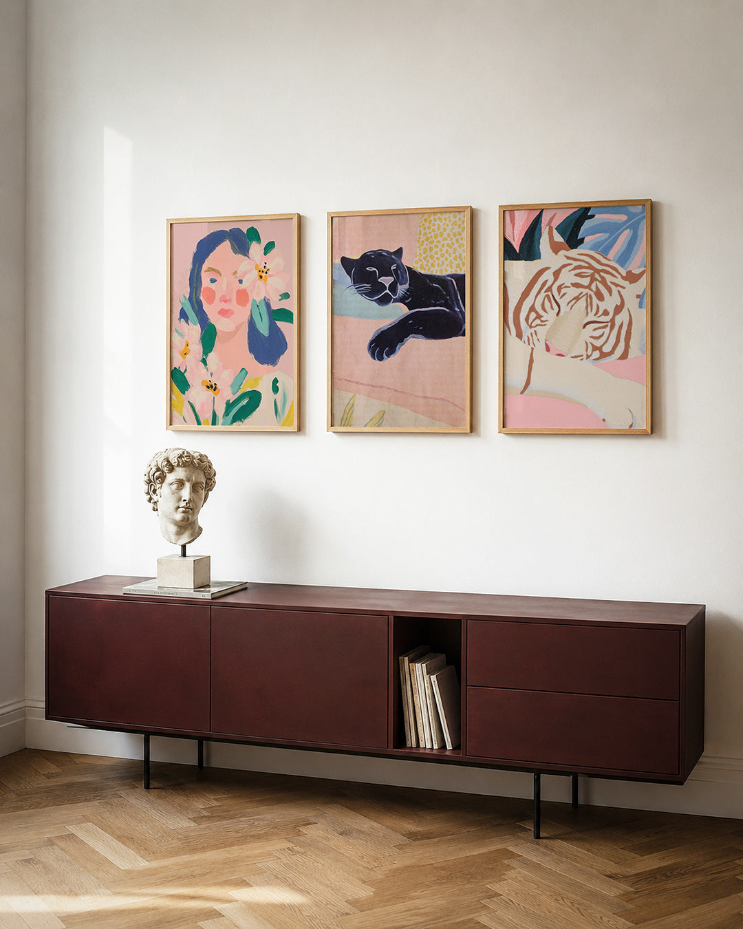 Bloemrijke portretkleuren posterset – detailweergave – een speelse mix van zachte roze en blauwe tinten met