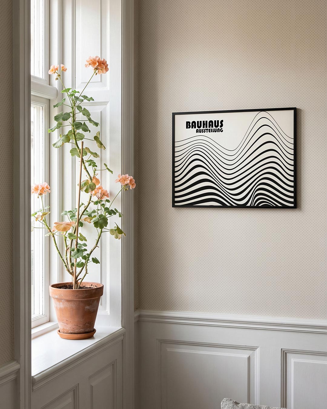 Golvend lijnenspel – liggende Bauhaus poster voor aan de muur