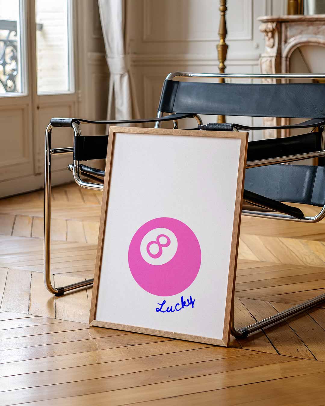 Geluksbrenger Roze Bal – zomerse wandkunst als portret poster