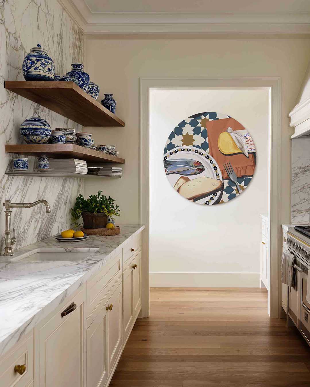 Ontbijt met vis en brood – moderne abstracte muurcirkel voor aan de muur