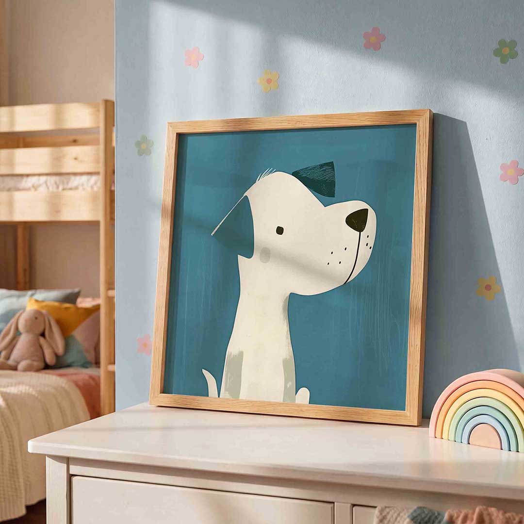 Hond met blauwe achtergrond – speelse wandkunst als vierkante kinderposter