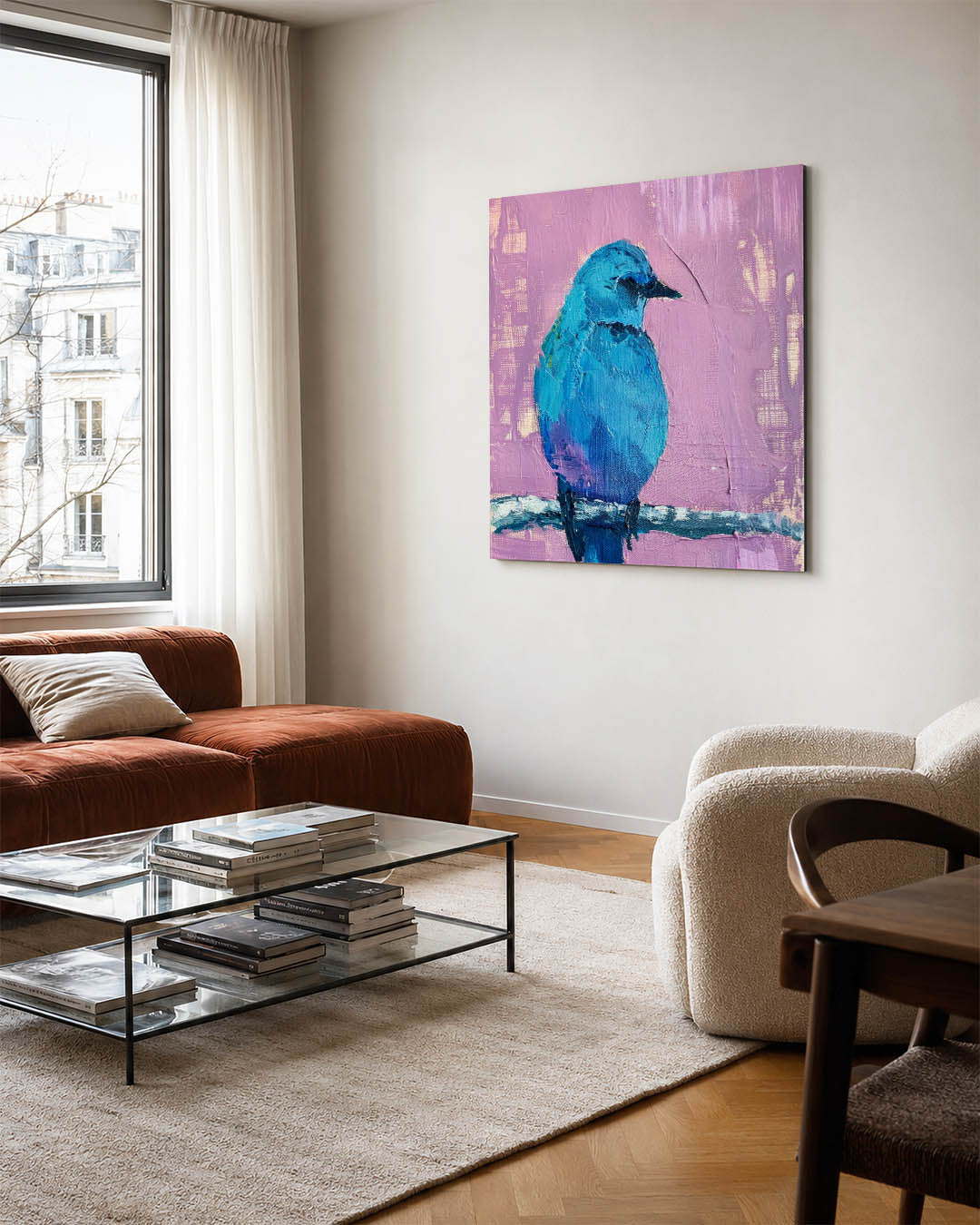 Vogelsilhouet op tak kunstwerk – vierkante wanddecoratie – dit werk toont een vogel in blauwe tinten tegen een roze