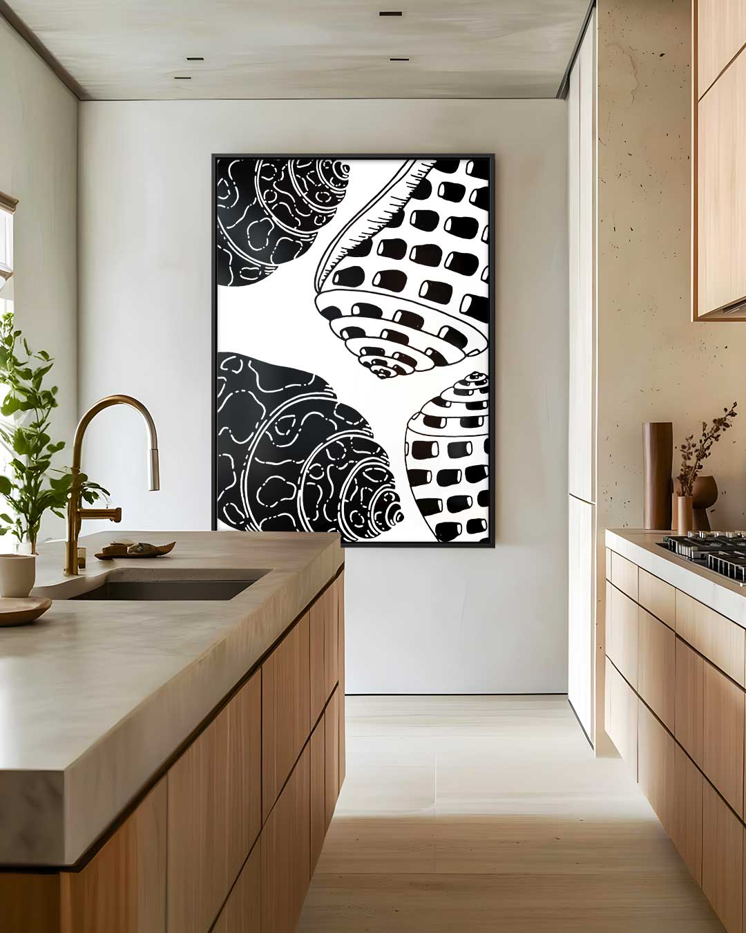 Schelpenpatroon in Zwart-Wit – kunstwerk met zwarte baklijst
