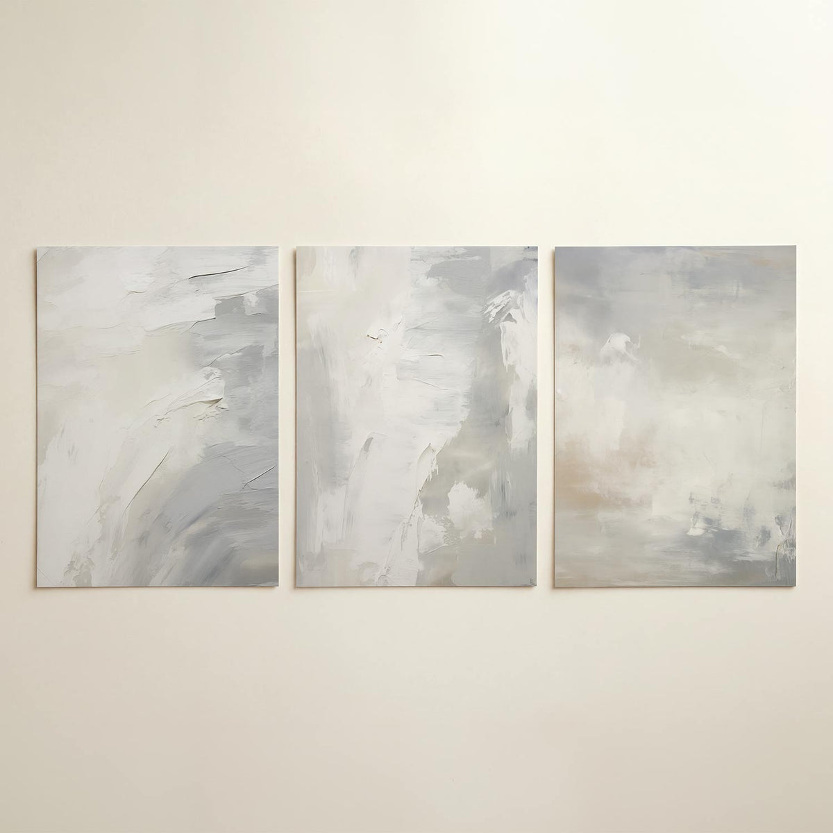 Zachte kleurvlakken – driedelige posterset in interieur
