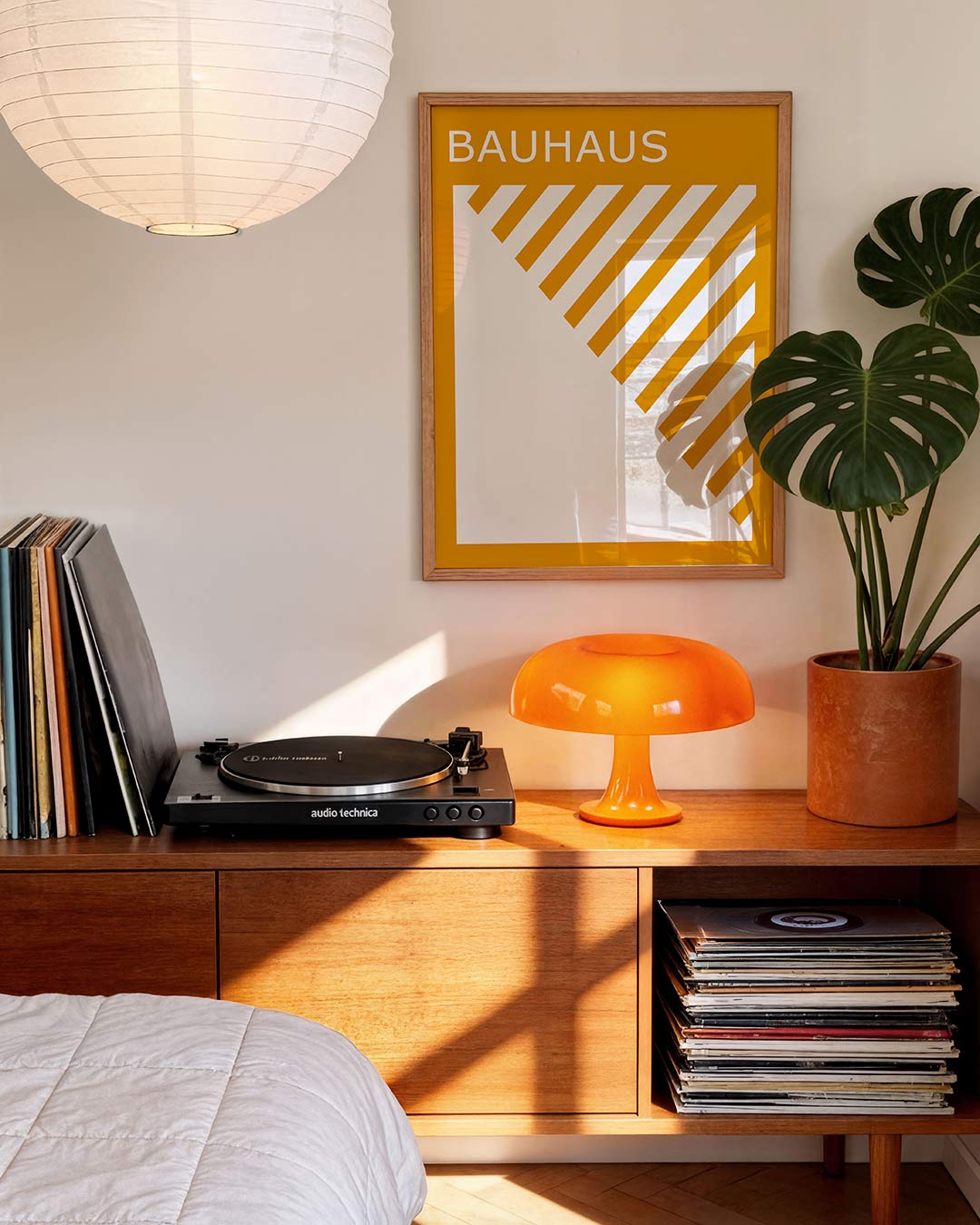 Diagonal lijnen – geometrische Bauhaus poster in staand formaat