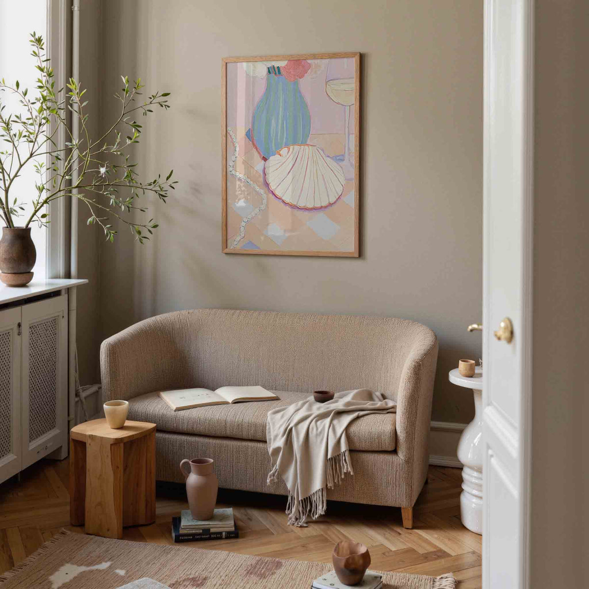 Stilleven met schelp en parels – pastel poster in staand formaat