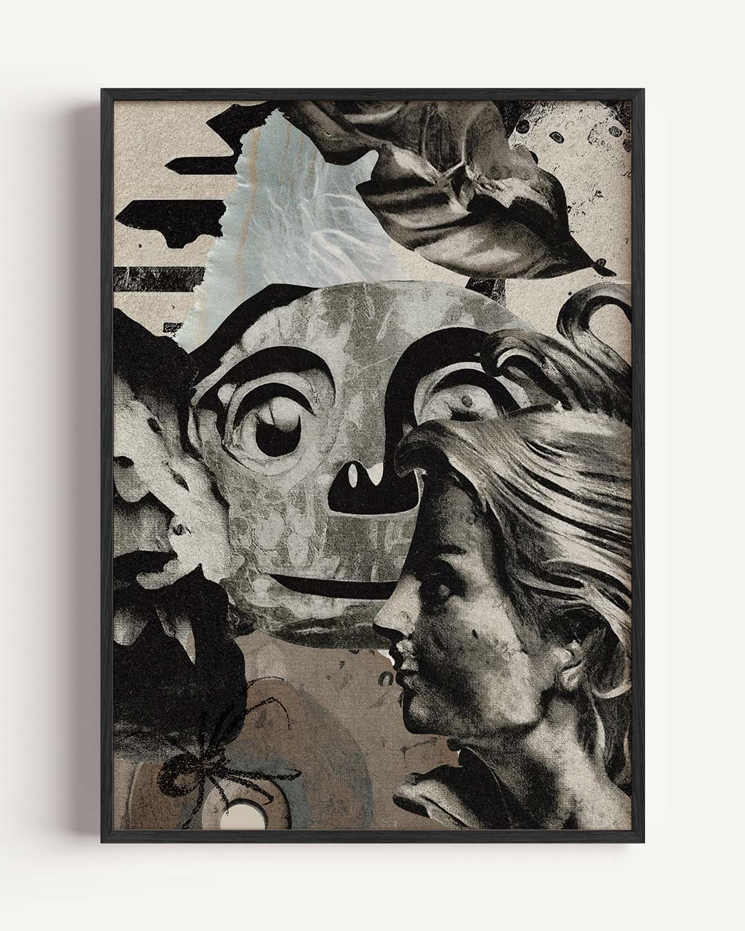 Collage Vrouw Gezicht en Maskerfiguur – abstracte portret poster als wanddecoratie