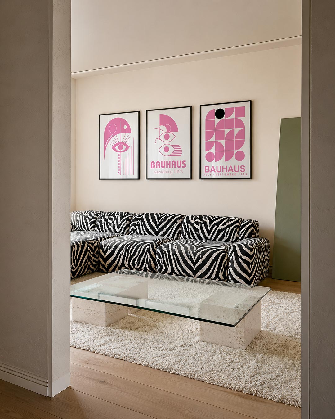 Oog en lijnen posterset – tweede productweergave – deze posterset in drie delen toont een speelse compositie van een oog met