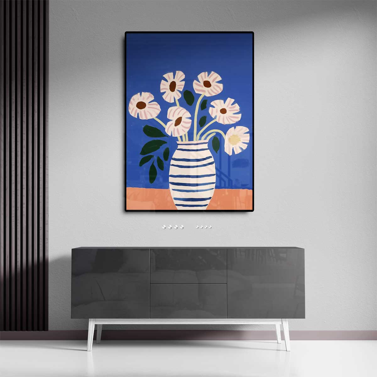 Stralende Bloemen in Gestreepte Vaas – staande wandkunst voor woonkamer of interieur