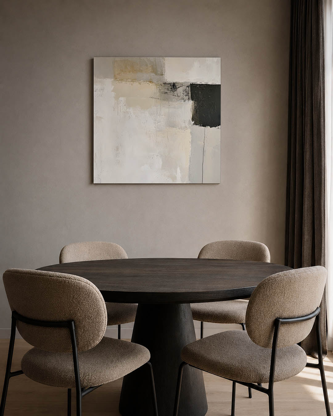 Neutrale compositie kunstwerk – tweede productweergave – dit werk toont een subtiele mix van beige en grijs met zwarte