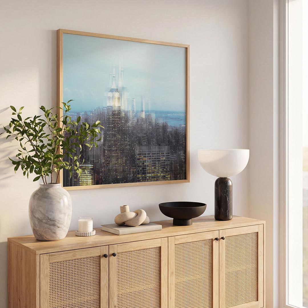Stedelijke droom poster – tweede productweergave – deze poster toont een vervaagde skyline met hoge gebouwen en een wazige