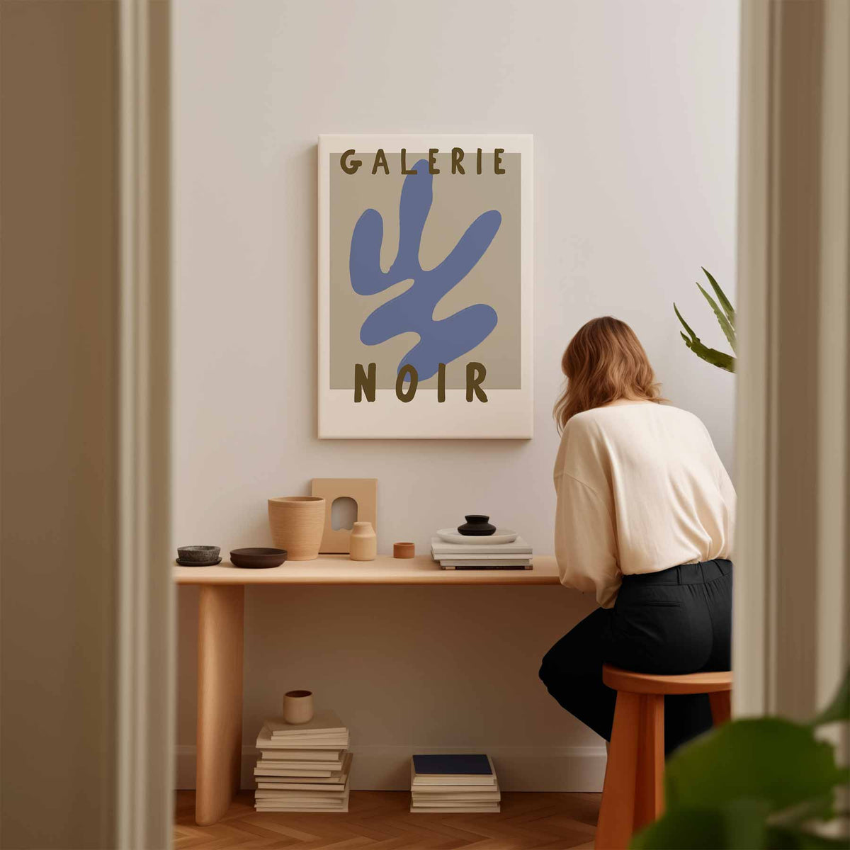 Retro Abstract Blauw en Bruin Poster – staand kunstwerk voor modern interieur