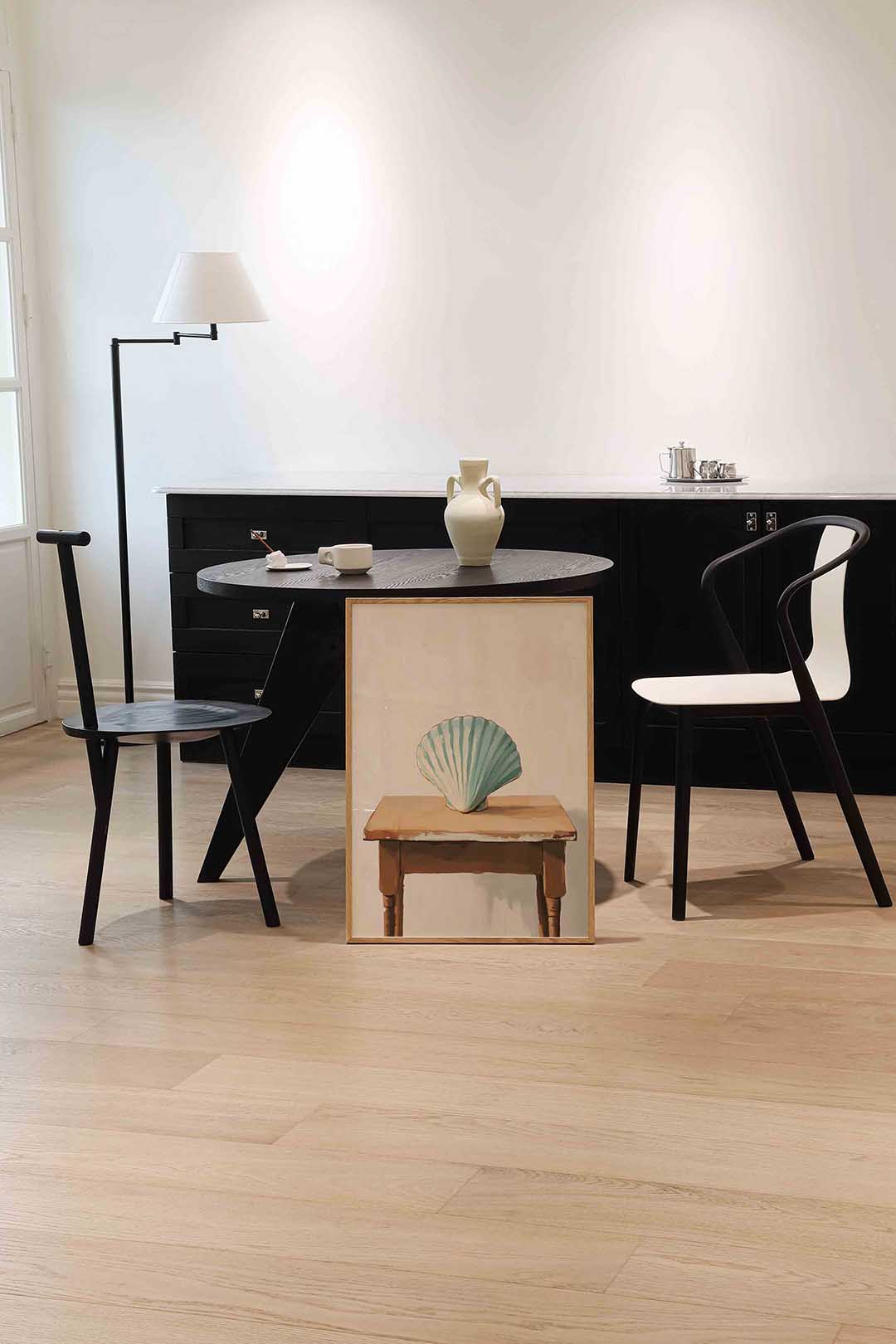 Schelp op tafel – moderne wandkunst als portret poster