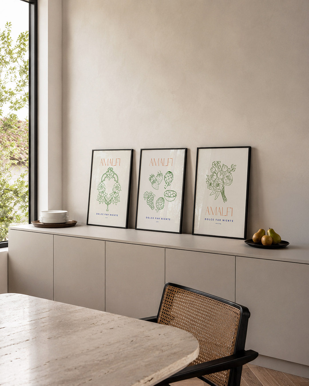 Bloemige lijnenspel posterset – detailweergave – deze posterset toont een sierlijk lijnenspel van groene