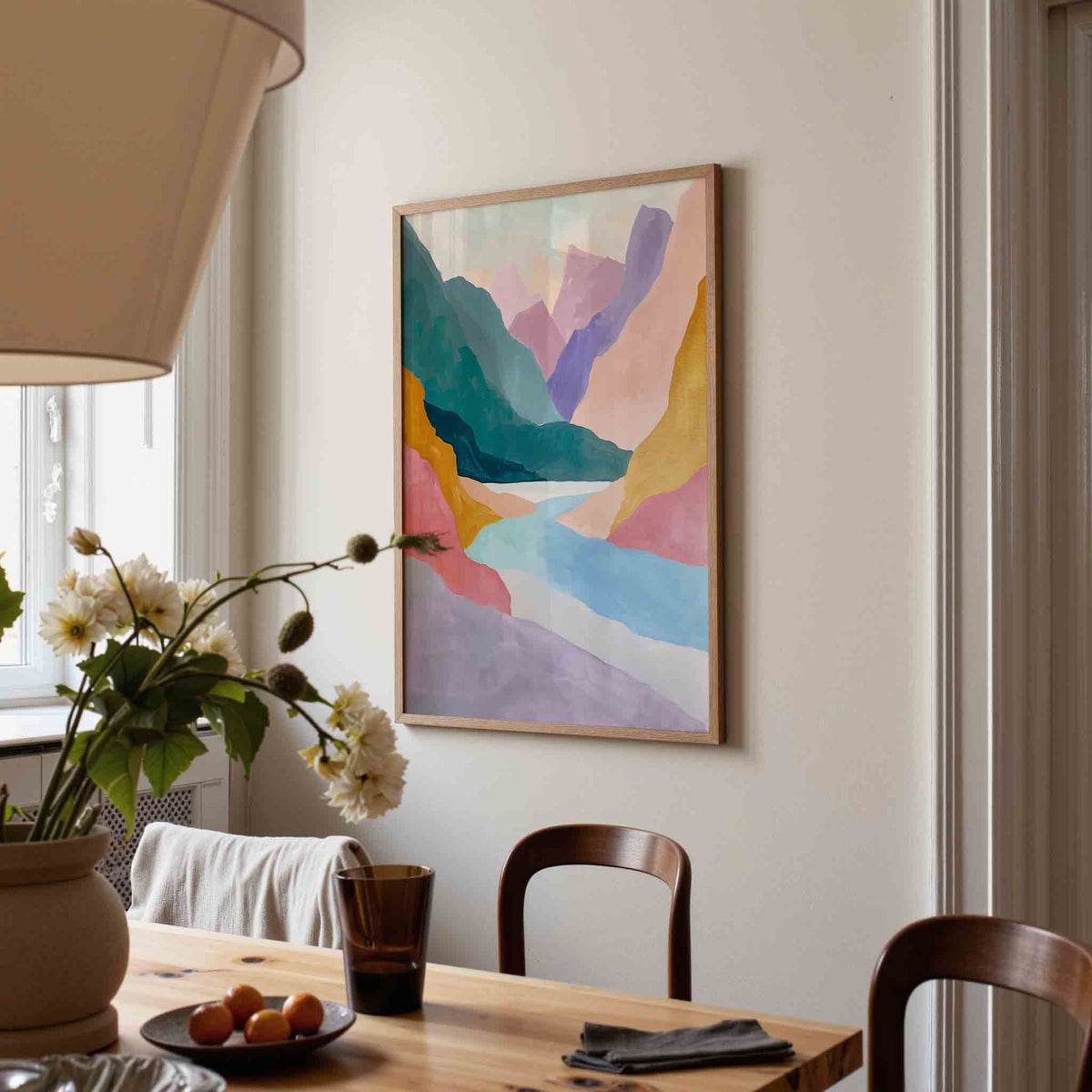 Berglandschap in pastel – eigentijdse illustratie poster in staand formaat