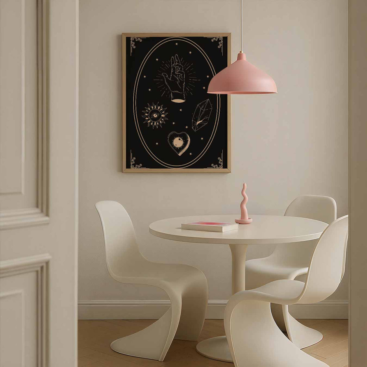 Mystieke Hand & Symbolen – staande mindful wanddecoratie van WallArtistic