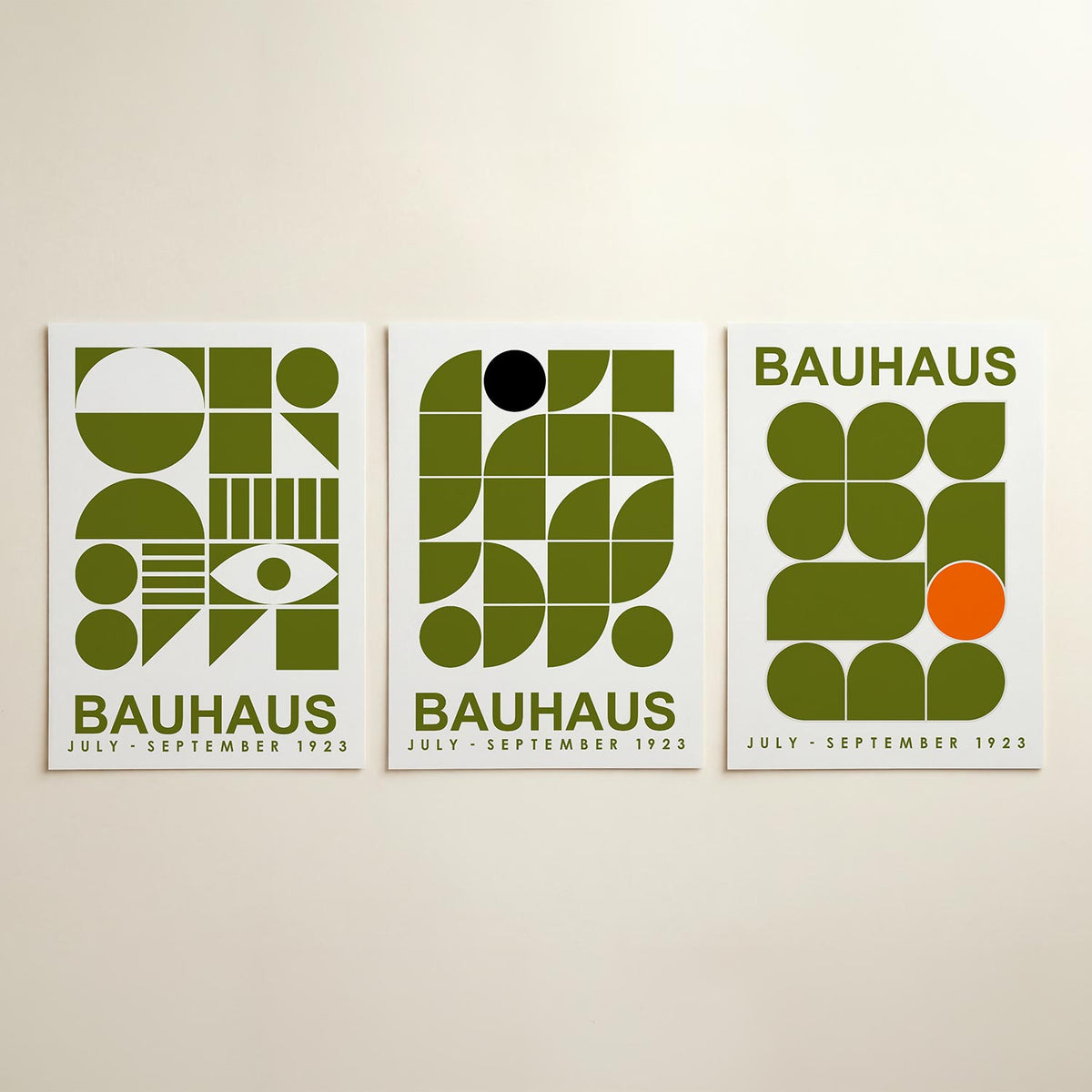 Vormen en vlakken posterset – detailweergave – deze posterset in drie delen toont een speelse combinatie van cirkels, halve