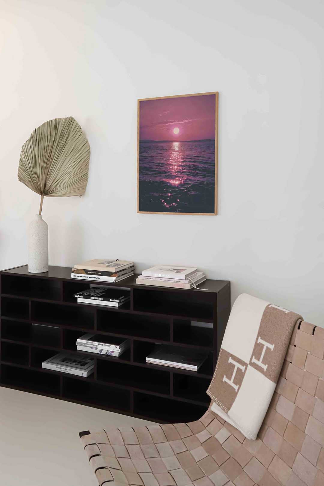 Zonsondergang boven zee – staande kleurrijke abstracte wanddecoratie van WallArtistic