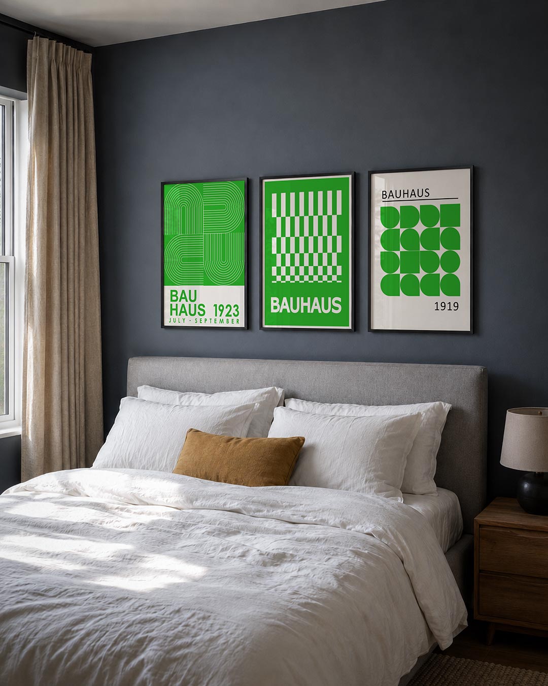 Lijnen en kleurvlakken posterset – detailweergave – deze posterset in drie delen toont een levendig spel van groene en witte