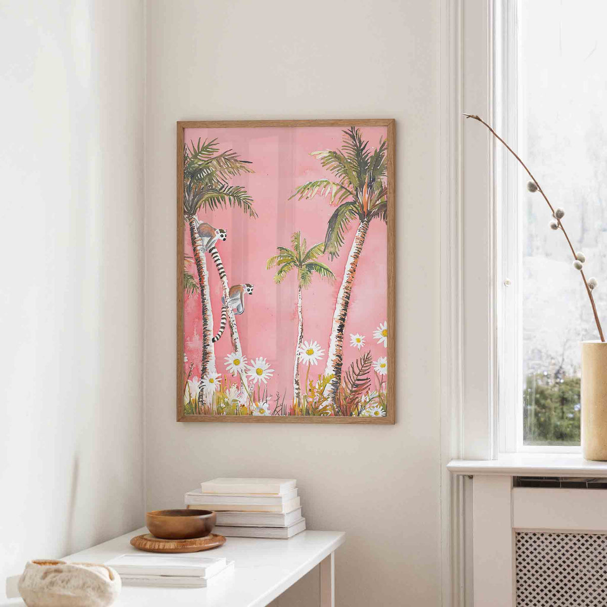 Lemuren en palmbomen – staande hedendaagse wanddecoratie van WallArtistic