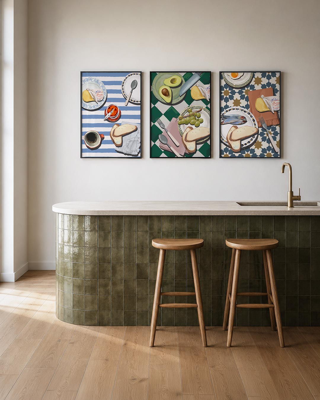 Ontbijt en strepen posterset – tweede productweergave – deze driedelige postercombinatie toont een speelse