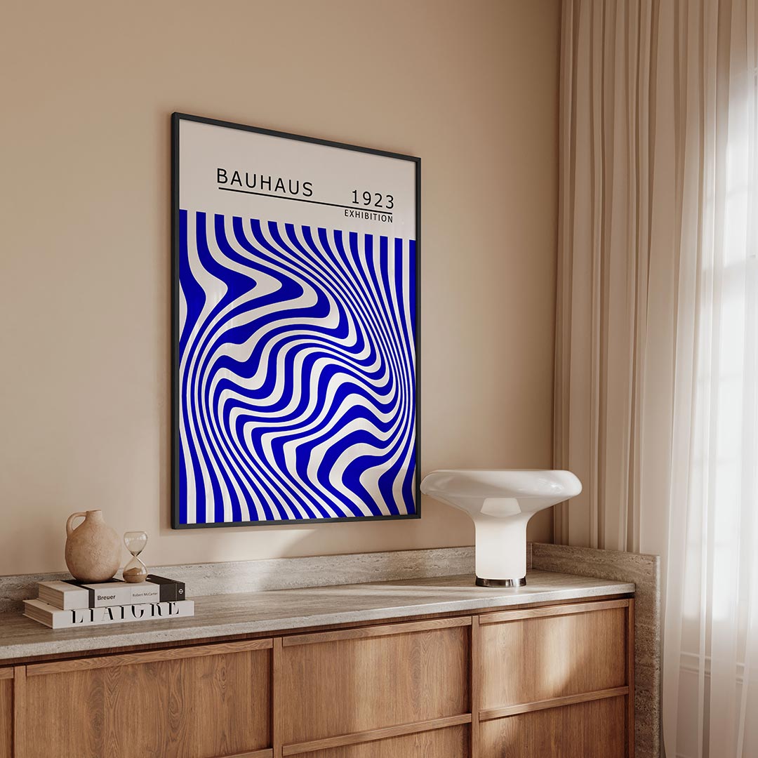 Golvend lijnenspel – geometrische Bauhaus poster in staand formaat