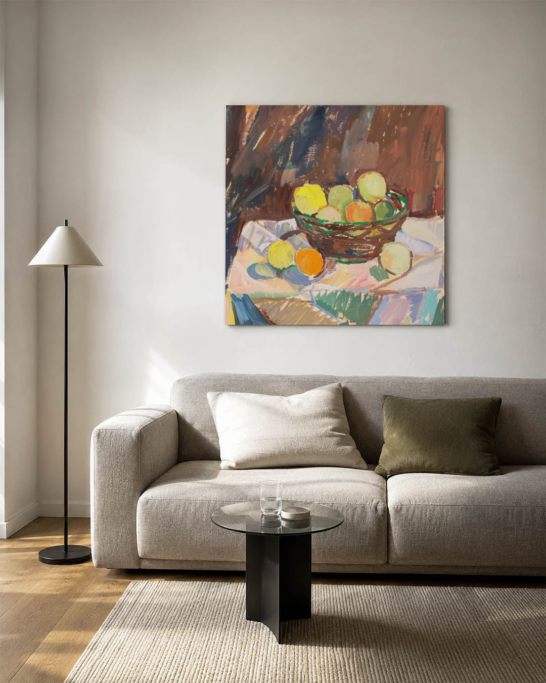 Fruit in mand kunstwerk – vierkante wanddecoratie – dit werk toont een mand met fruit op een tafel. De kleuren zijn levendig