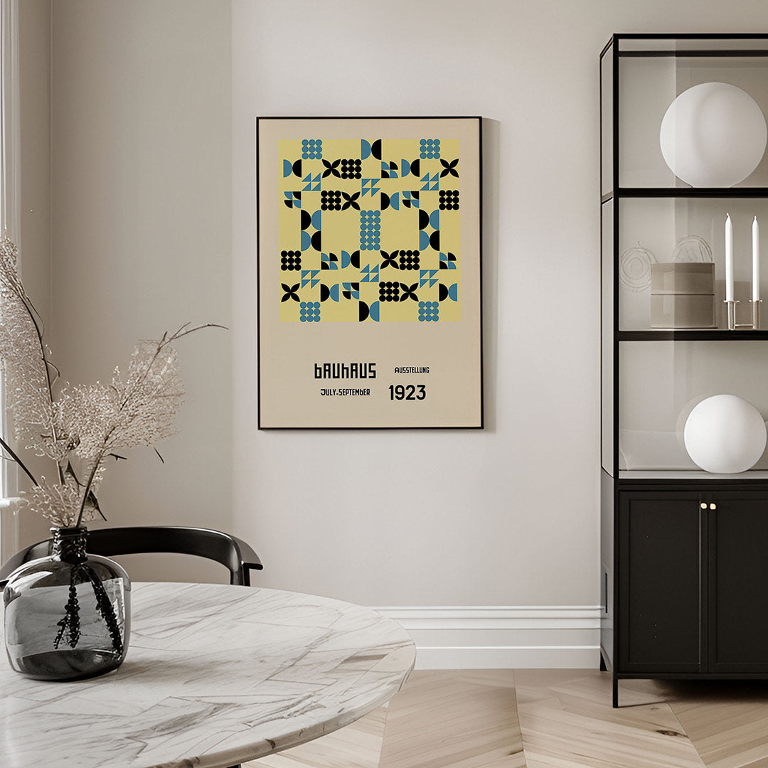 Vormritme en kleur – geometrische Bauhaus poster in staand formaat