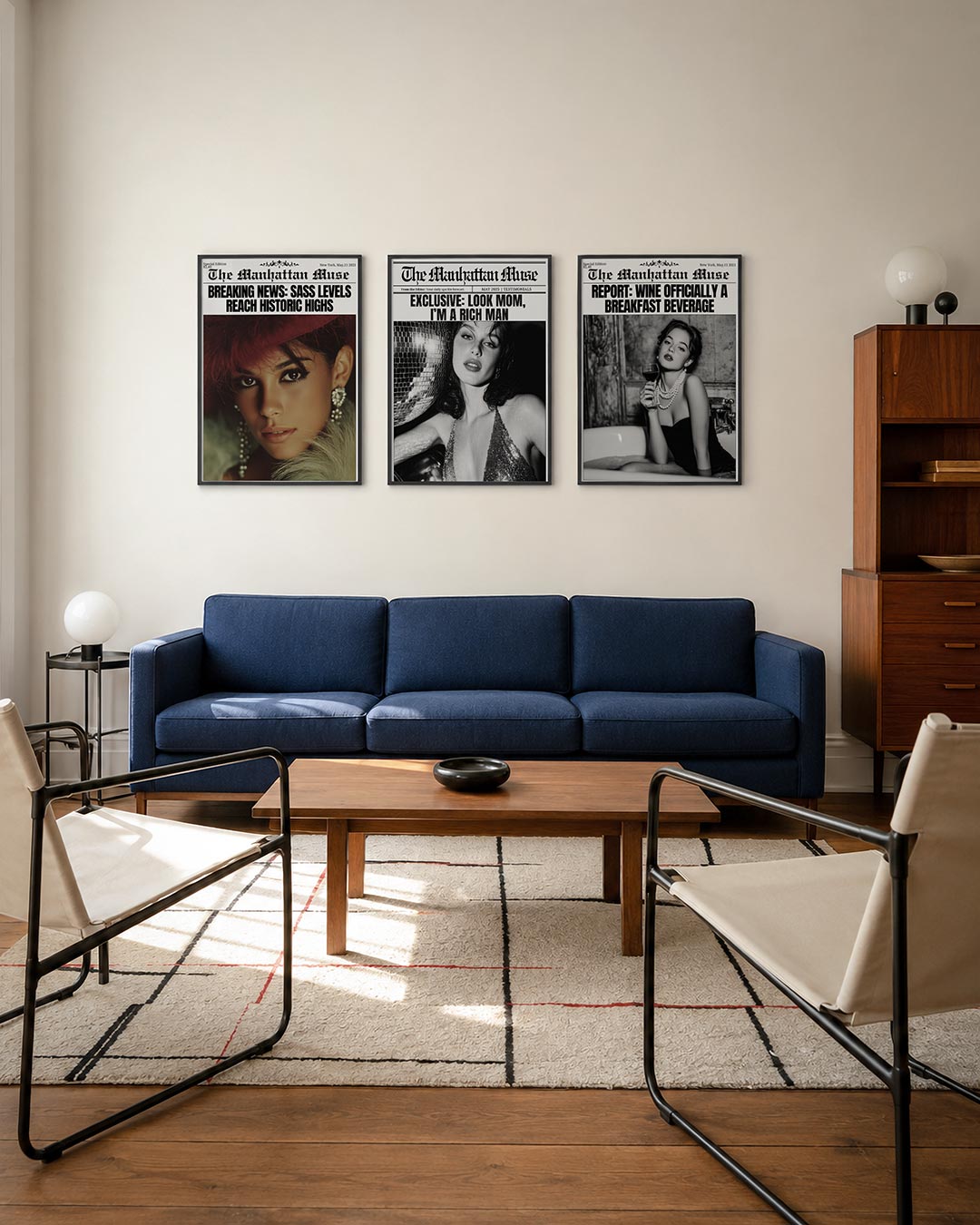 Portret en headlines posterset – derde productweergave – een close-up portret met een opvallende rode hoed en