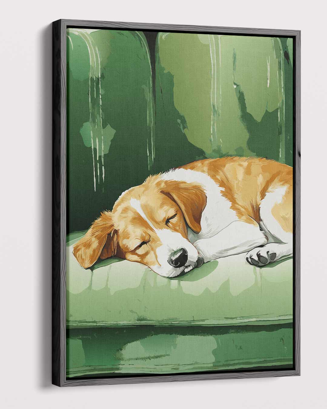 Slapende Beagle op Groene Bank – dibond kunstwerk als wanddecoratie