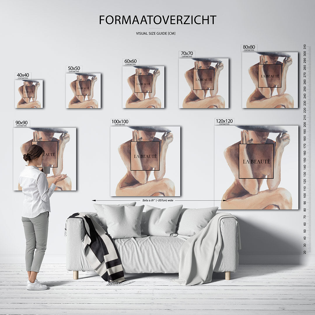 Vrouwelijke vorm kunstwerk – sfeerbeeld – dit werk toont een vrouwelijke figuur met zachte lijnen en schaduwen. De compositie