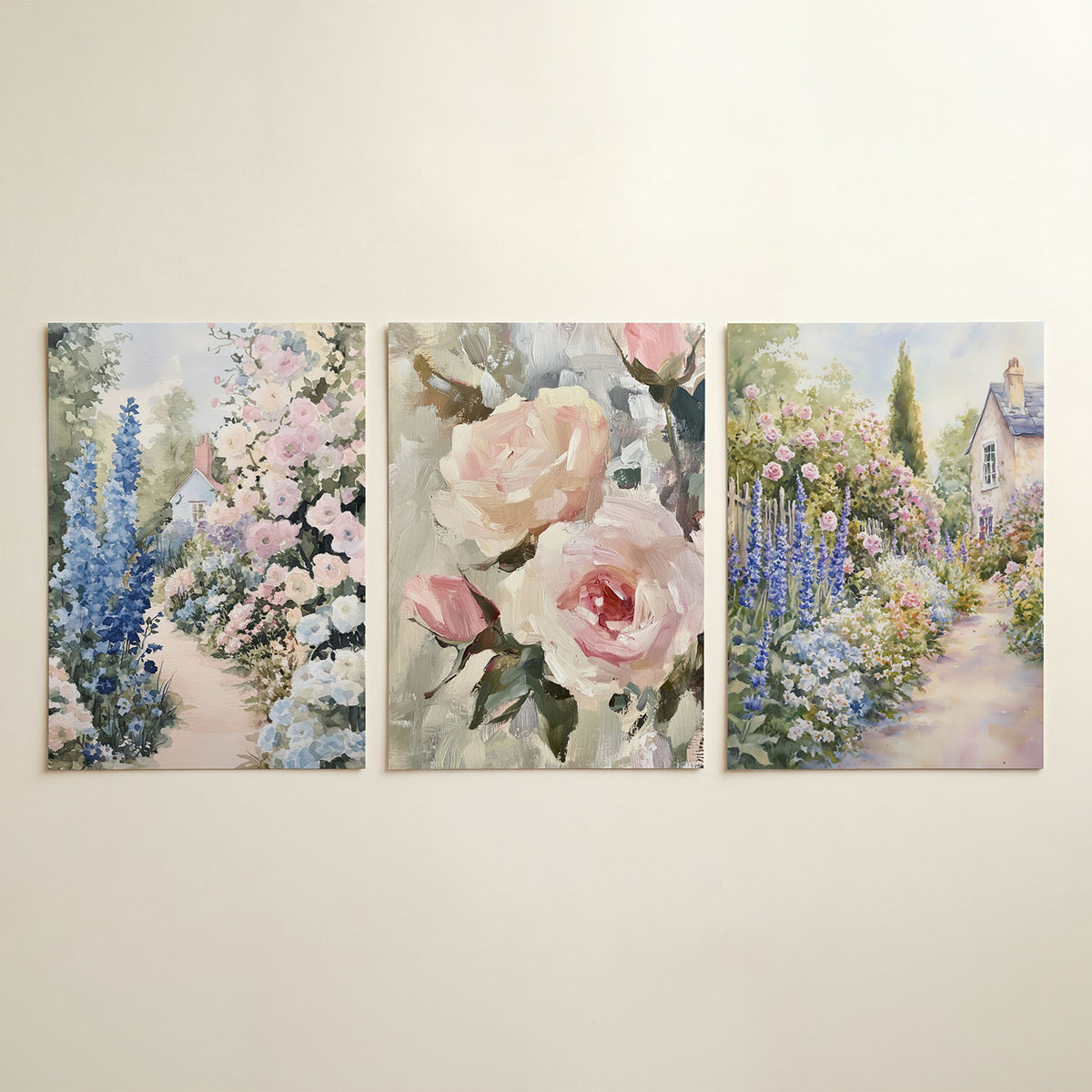 Bloemrijke tuinpad driedelige posterset in interieur