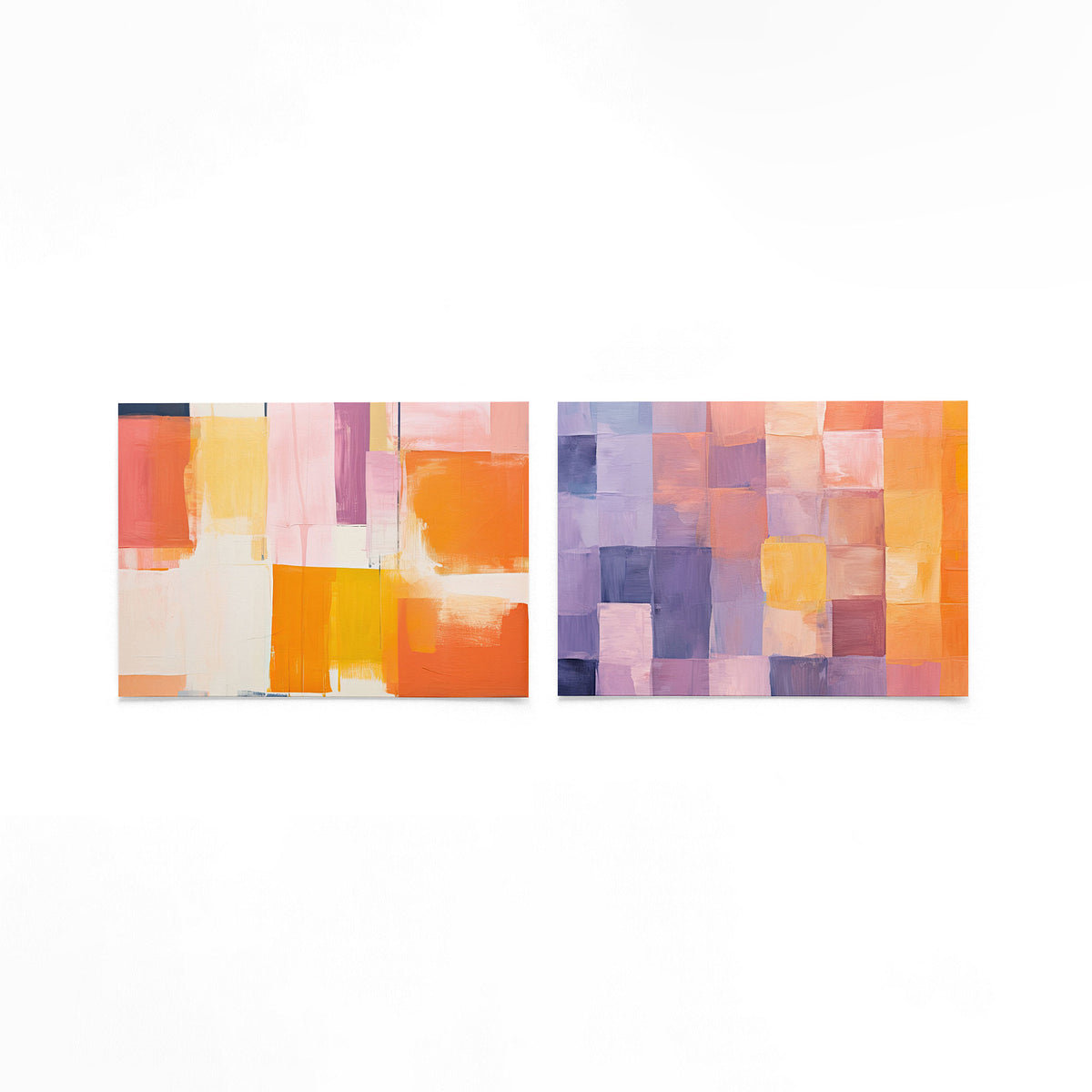 Twee liggende posters met rechthoekige kleurvlakken in oranje, roze en geel op een gebroken witte achtergrond