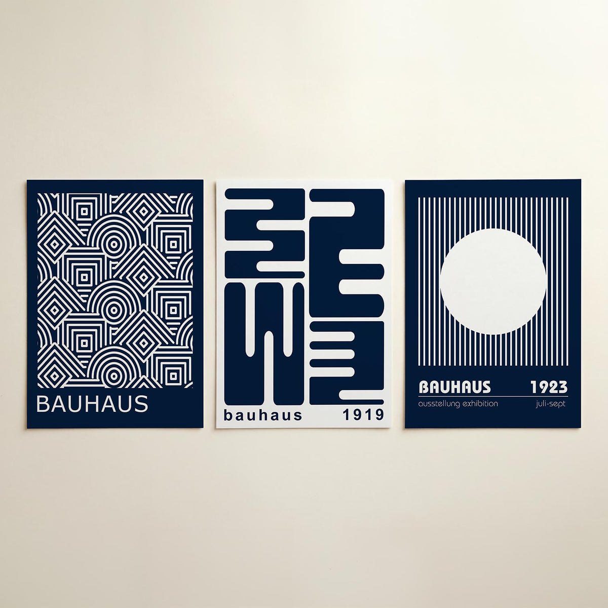 Lijnen en patronen posterset – detailweergave – deze posterset in drie delen toont een dynamisch lijnenspel met cirkels en