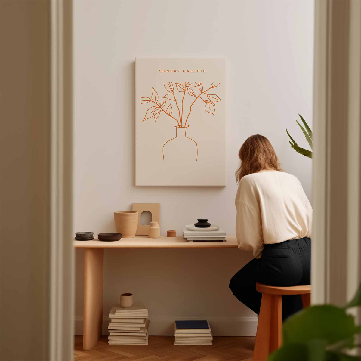 Simpele Lijntekening van Plant in Vaas – kunstwerk met zwarte baklijst