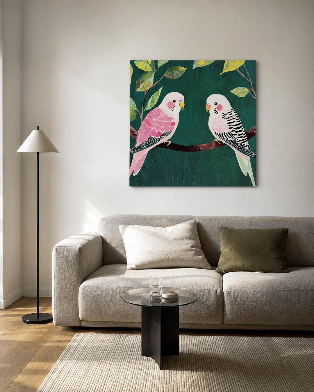 Vogels op tak kunstwerk – detailweergave – dit werk toont twee kleurrijke vogels op een tak, omringd door bladeren. De