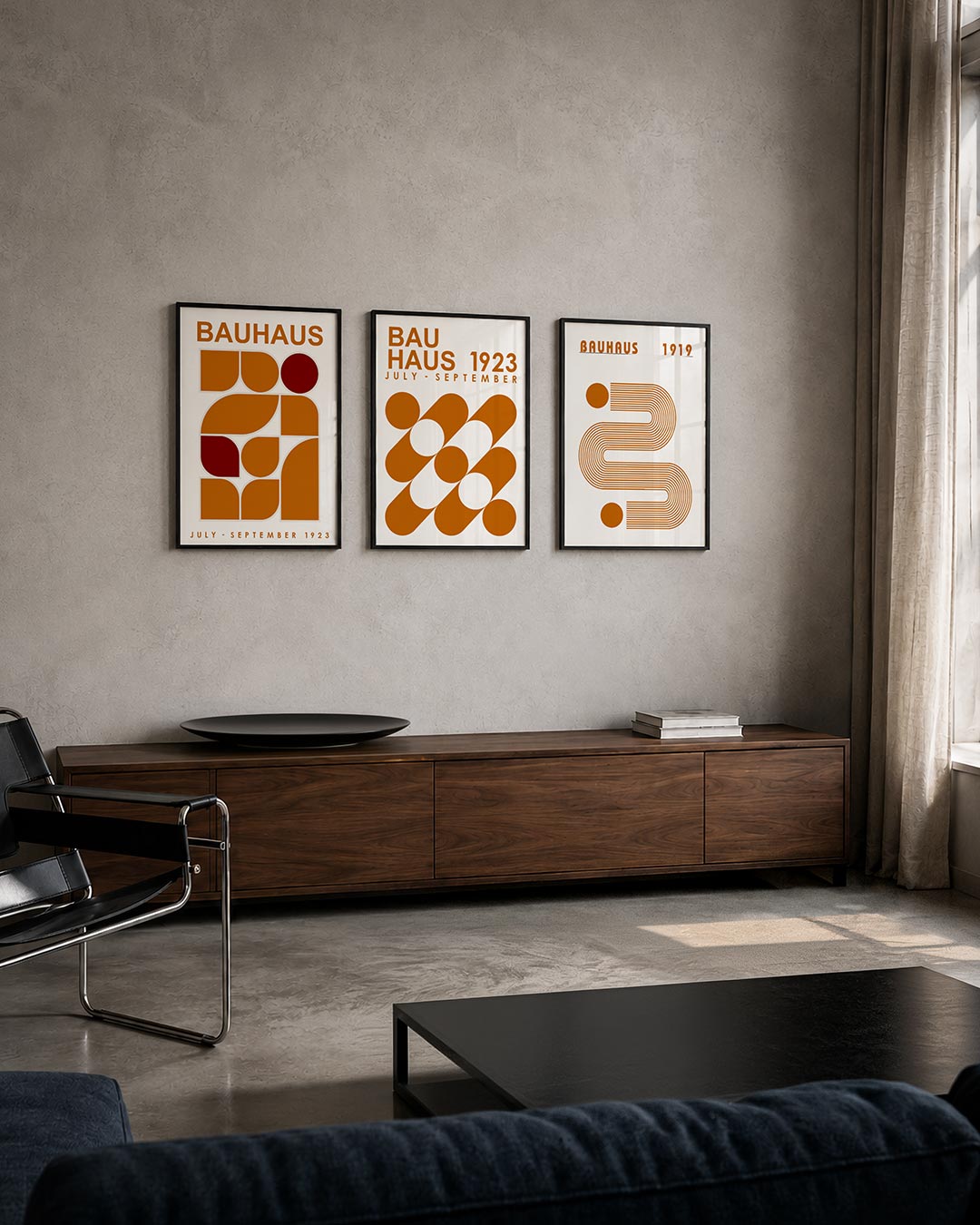 Vorm en kleur posterset – tweede productweergave – deze posterset in drie delen toont een speelse ordening van oranje en rode