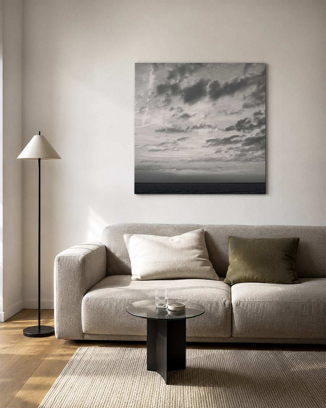 Landschap met wolken kunstwerk – vierkante wanddecoratie – deze kunstwerk toont een uitgestrekt landschap met dramatische