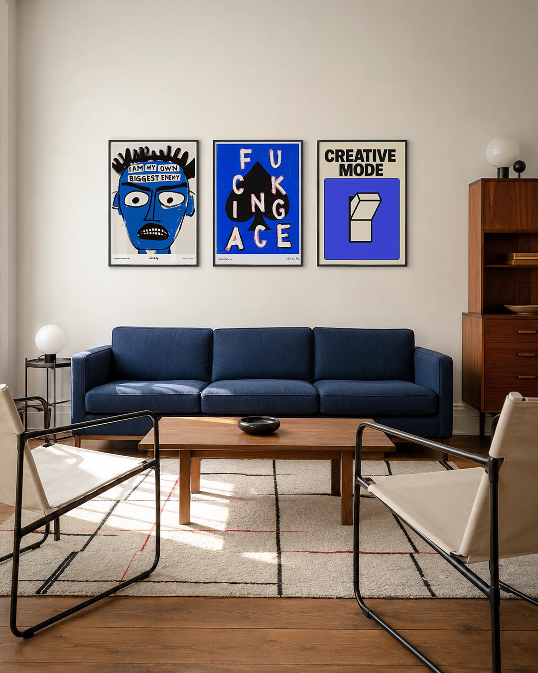 Kleurvlakken posterset – derde productweergave – deze posterset toont een blauw gezicht met zwarte lijnen en