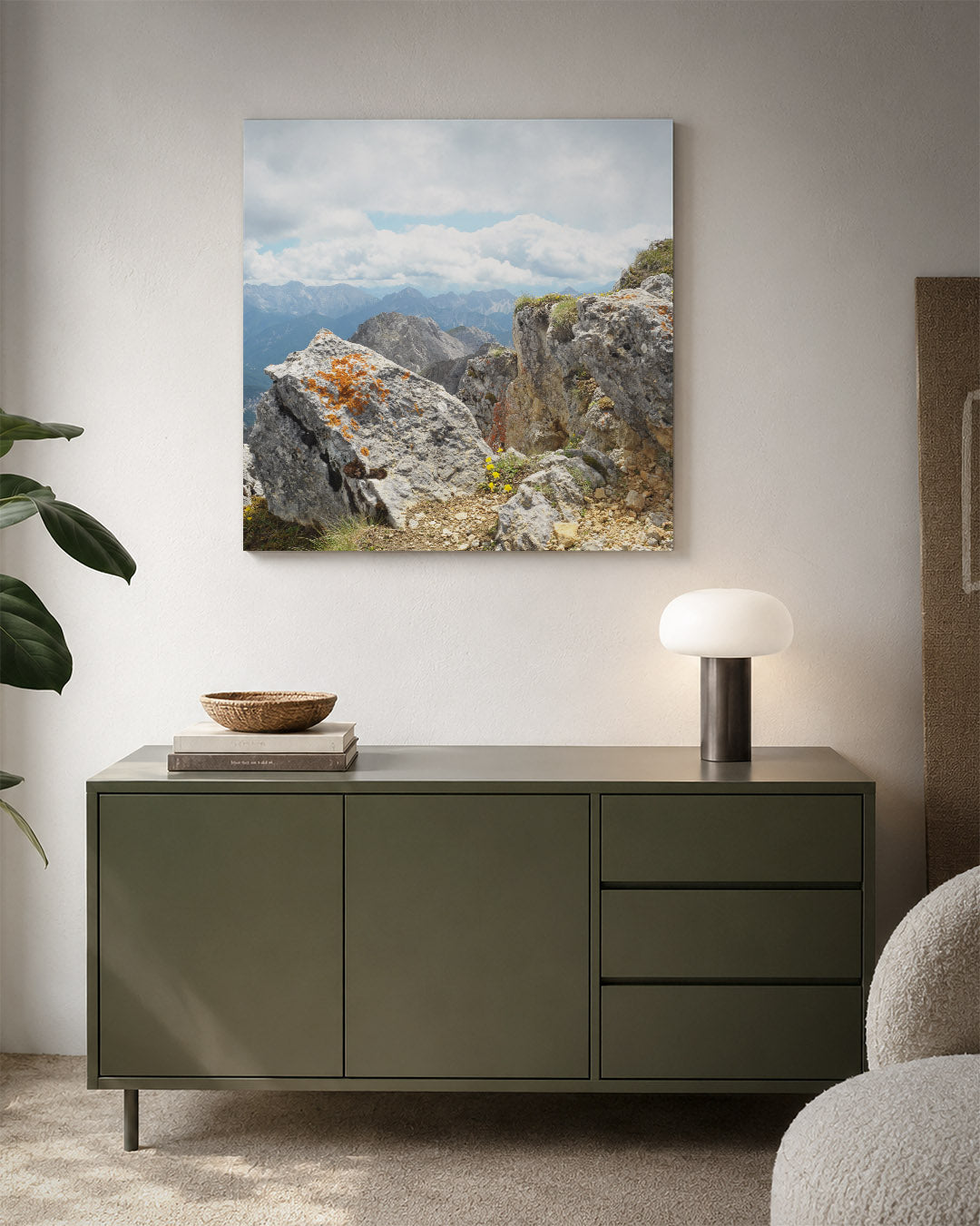 Berglandschap met rotsen kunstwerk – detailweergave – deze kunstwerk toont een indrukwekkend berglandschap met ruige rotsen