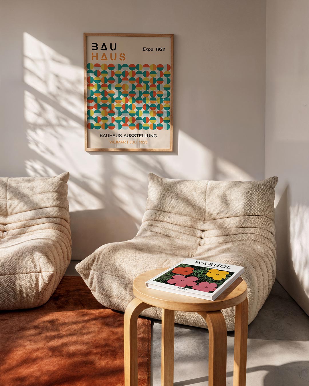 Vormritme en kleur – geometrische Bauhaus poster in staand formaat