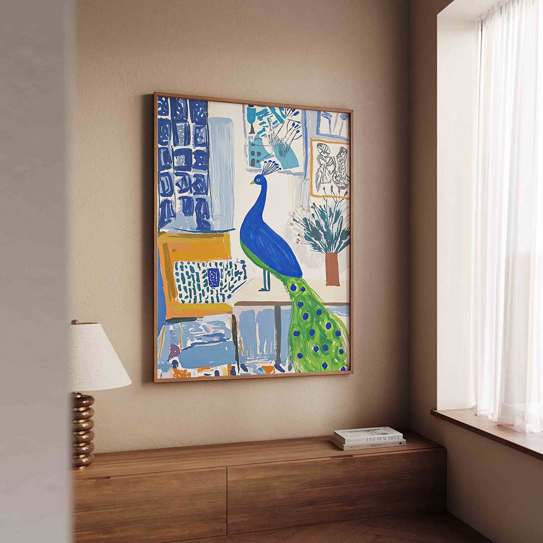 Pauw in interieur – dierenillustratie als portret poster