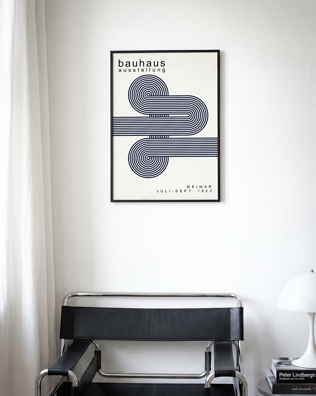 Lijnenspel en cirkelvormen – moderne Bauhaus wandkunst als poster